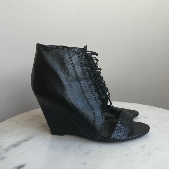 ALDO - Black Snakeskin Wedge Heels - Size 38 - Picture 3 of 5